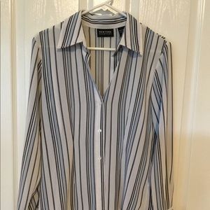 NY&CO Blue striped Long Sleeve Blouse